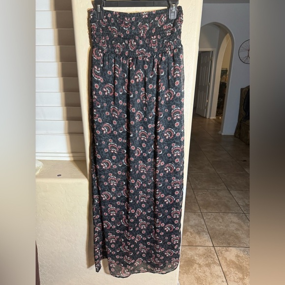 Genady’s GREY and Red FLORAL MAXI BOHO TUBE DRESS - Picture 1 of 7